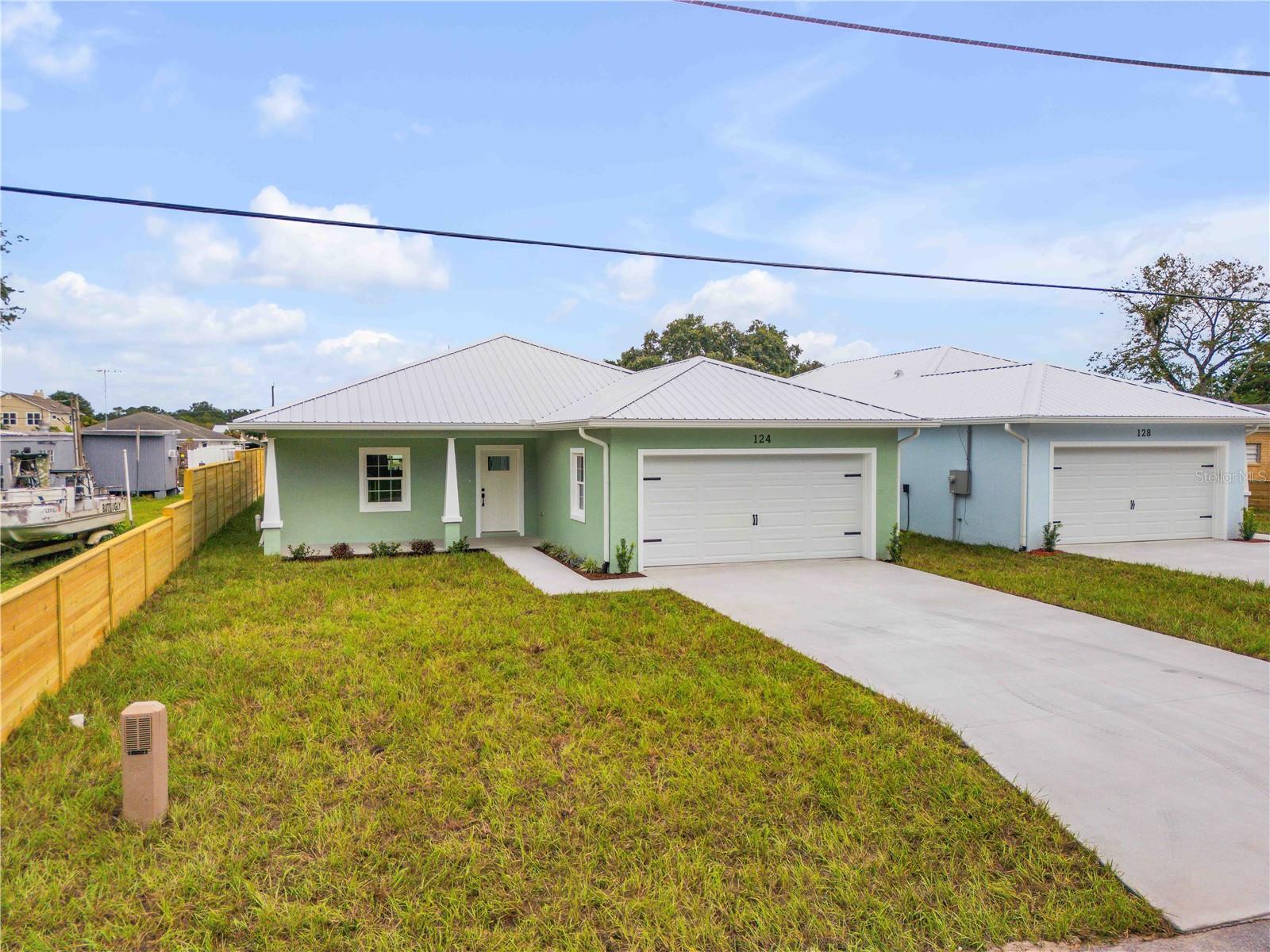 124 Indian Creek, Oak Hill, FL 32759