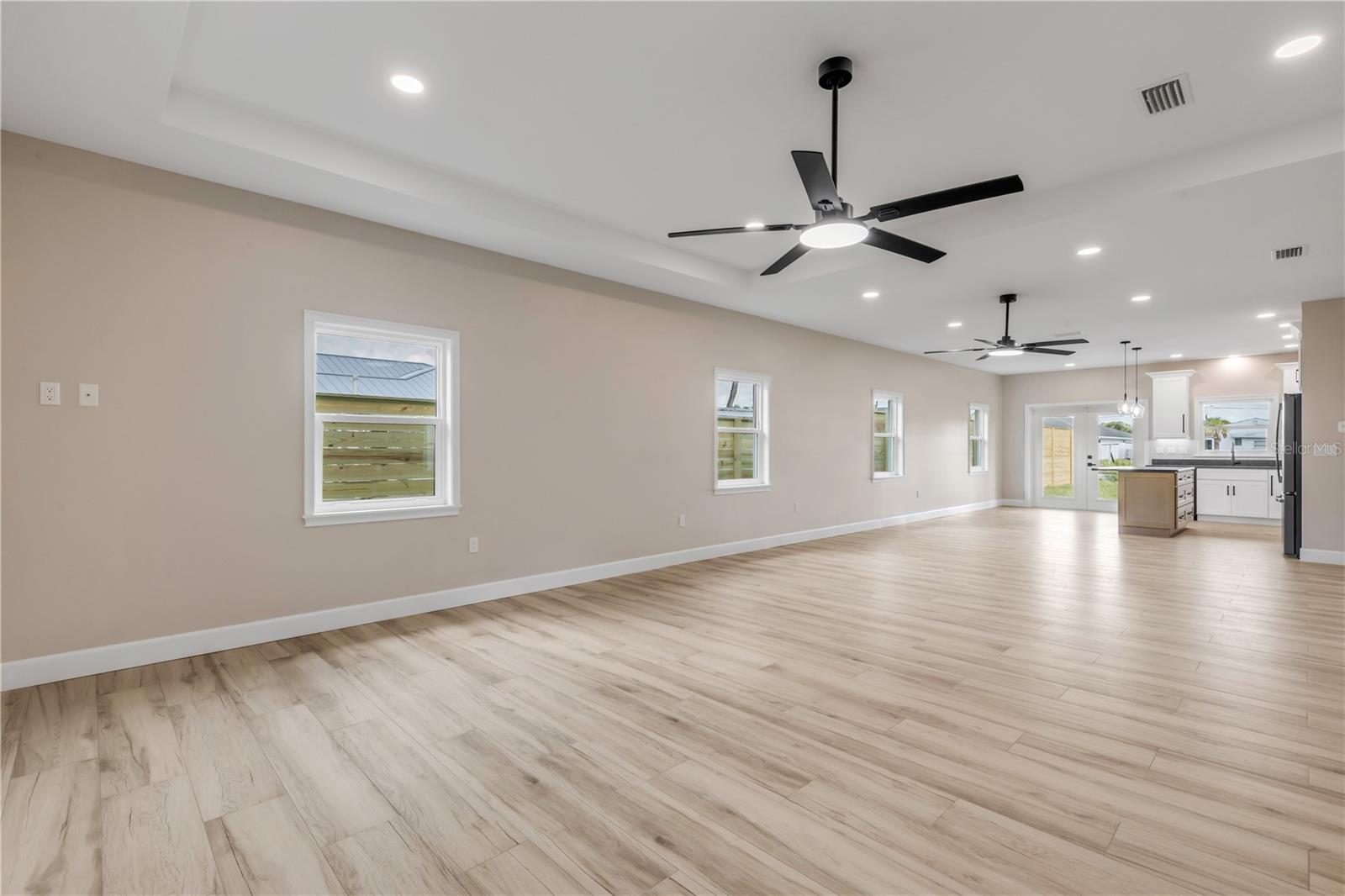 124 Indian Creek, Oak Hill, FL 32759