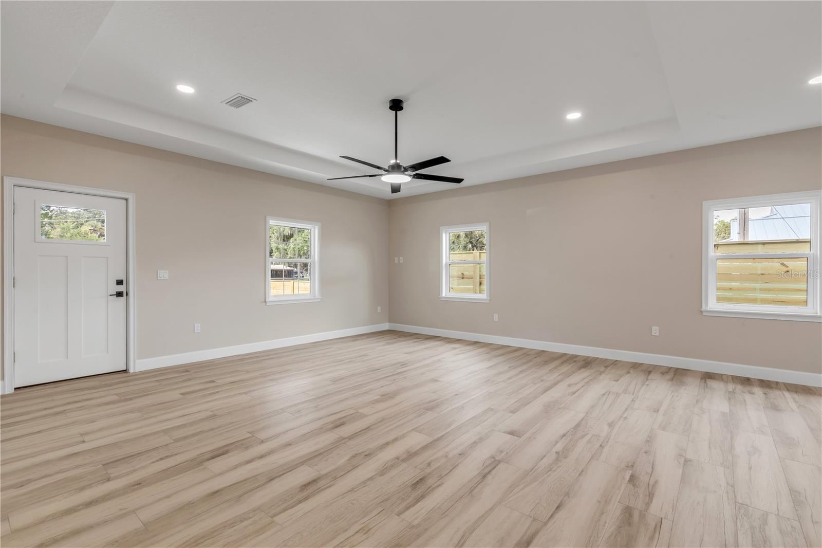 124 Indian Creek, Oak Hill, FL 32759