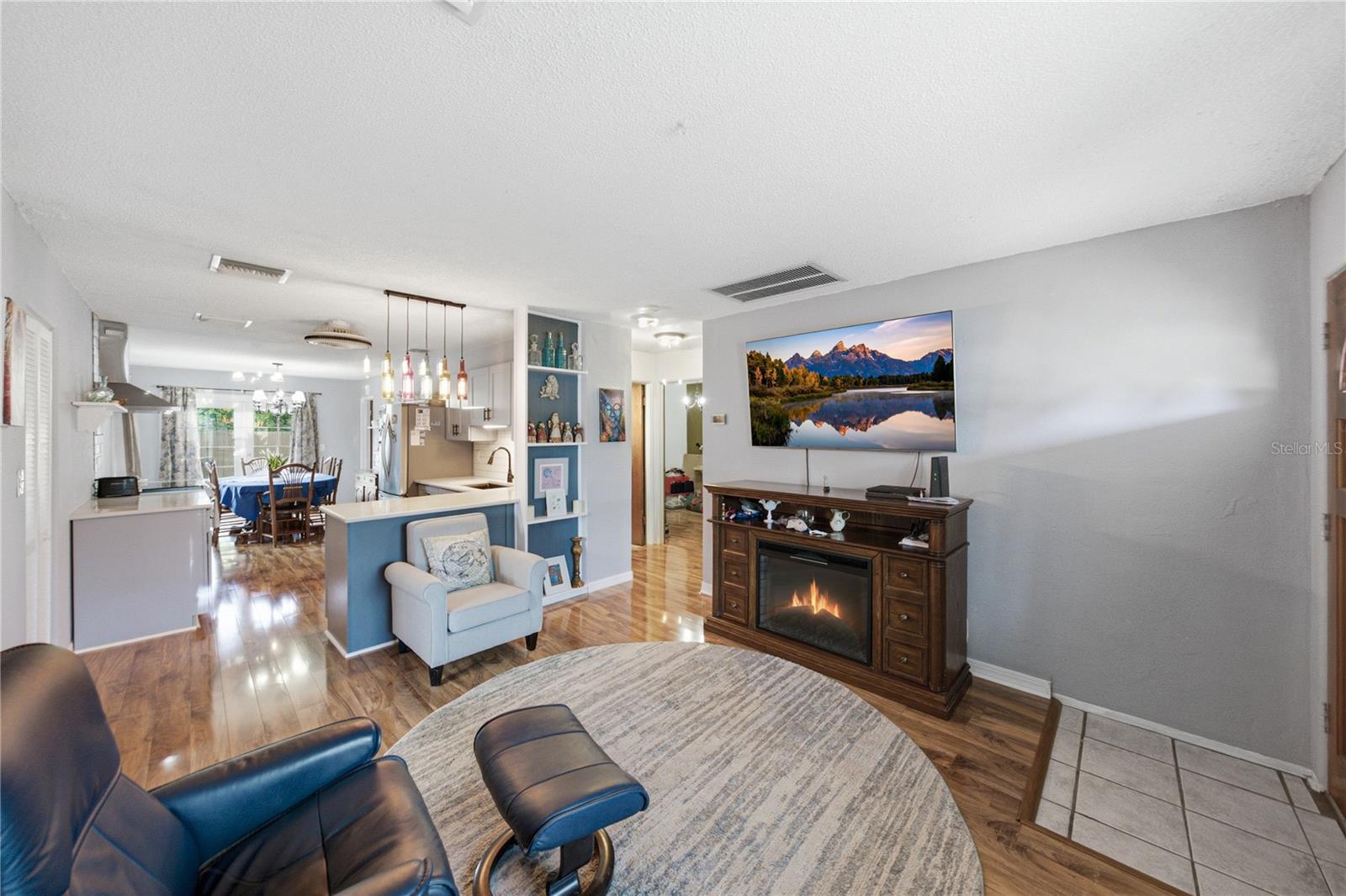 5326 6th, St Petersburg, FL 33707