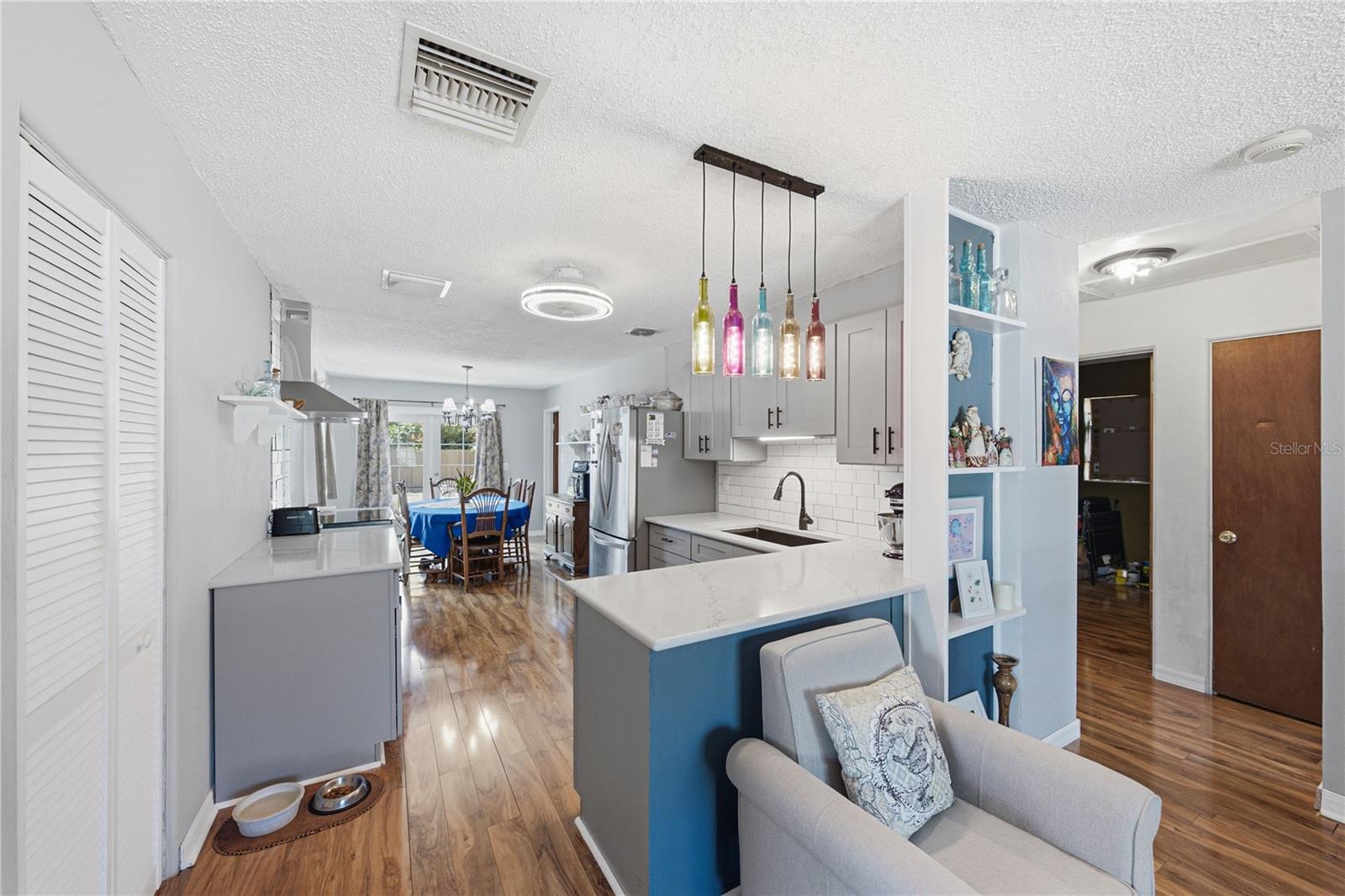 5326 6th, St Petersburg, FL 33707