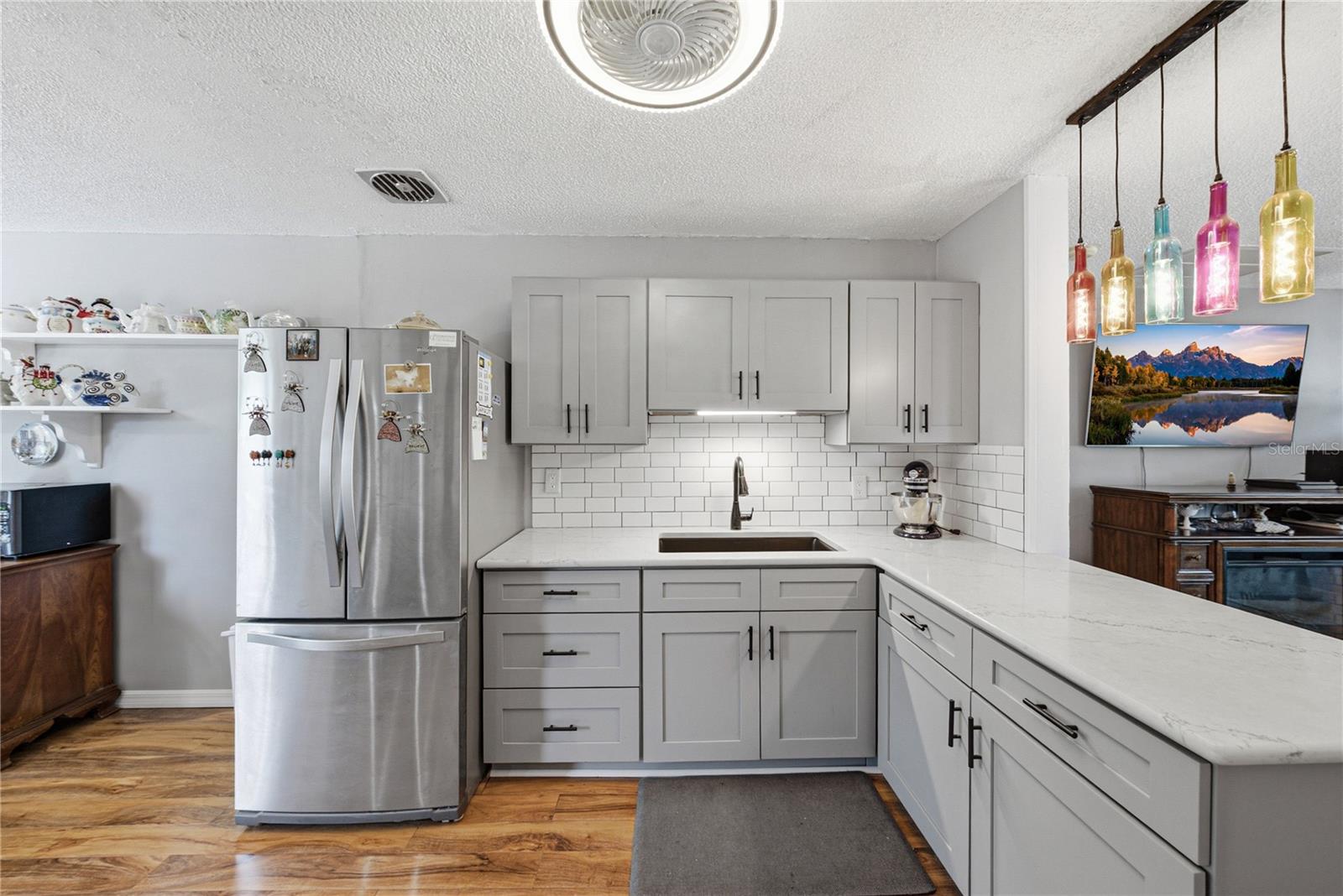 5326 6th, St Petersburg, FL 33707