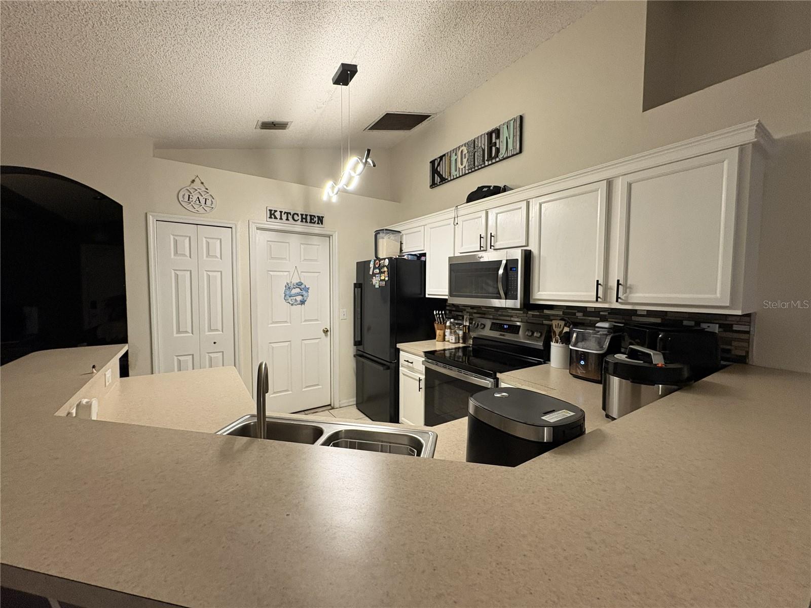 2691 India, Deltona, FL 32738