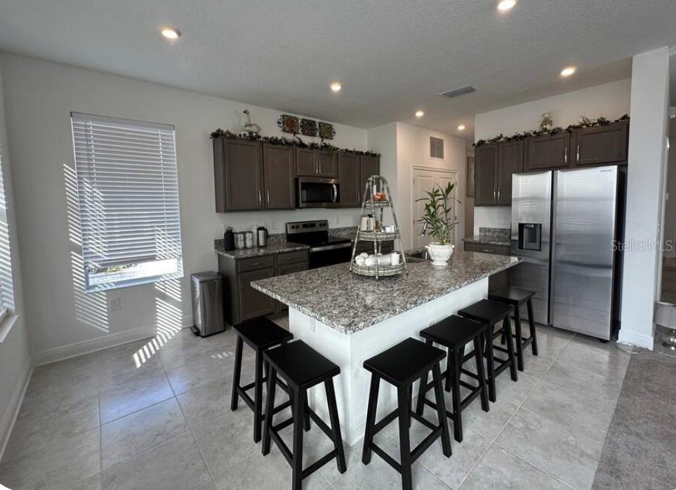 2828 22nd, St Petersburg, FL 33713