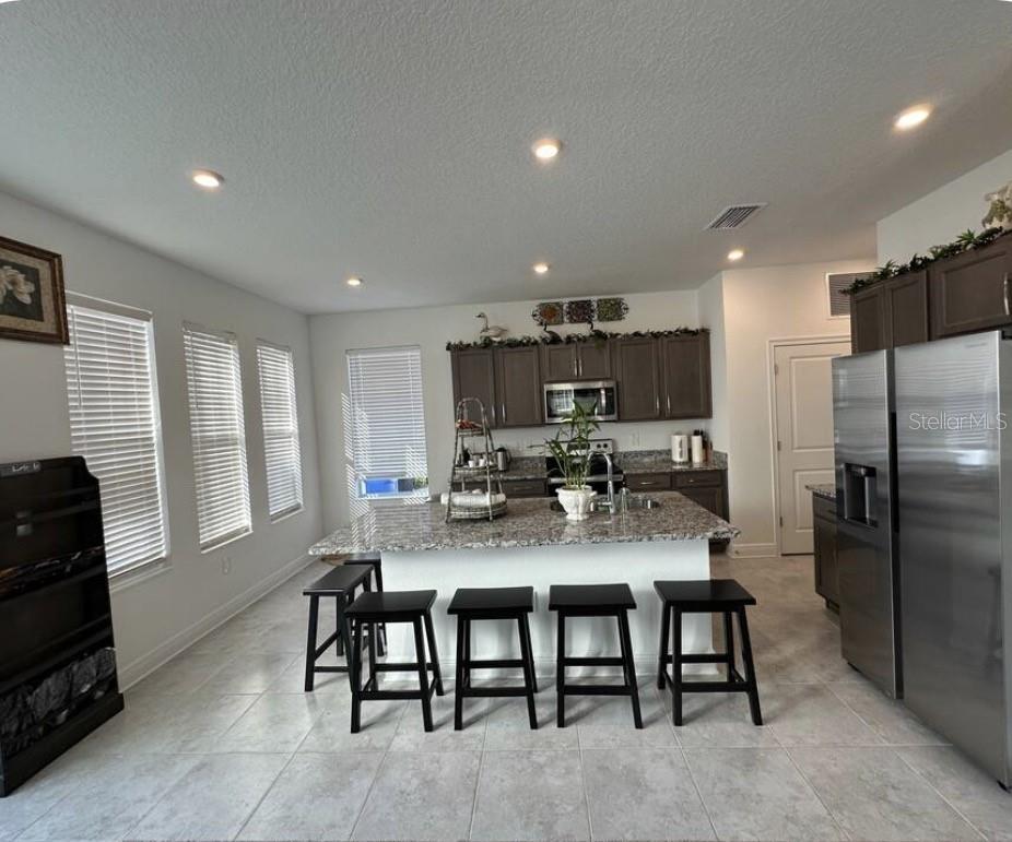 2828 22nd, St Petersburg, FL 33713