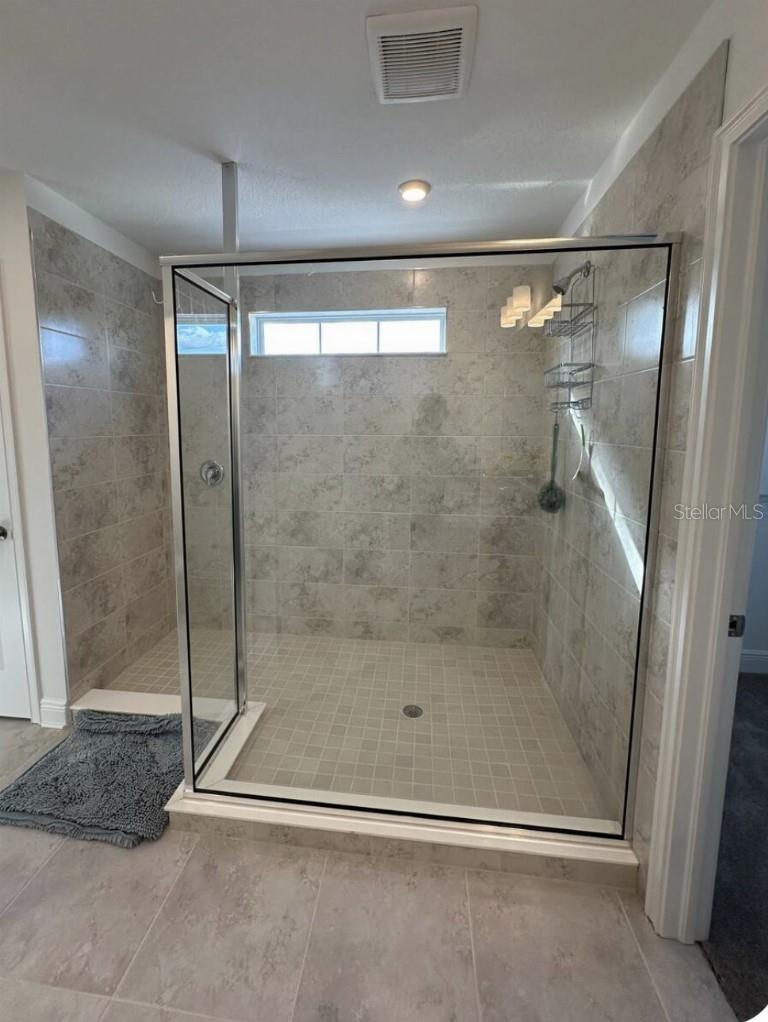 2828 22nd, St Petersburg, FL 33713