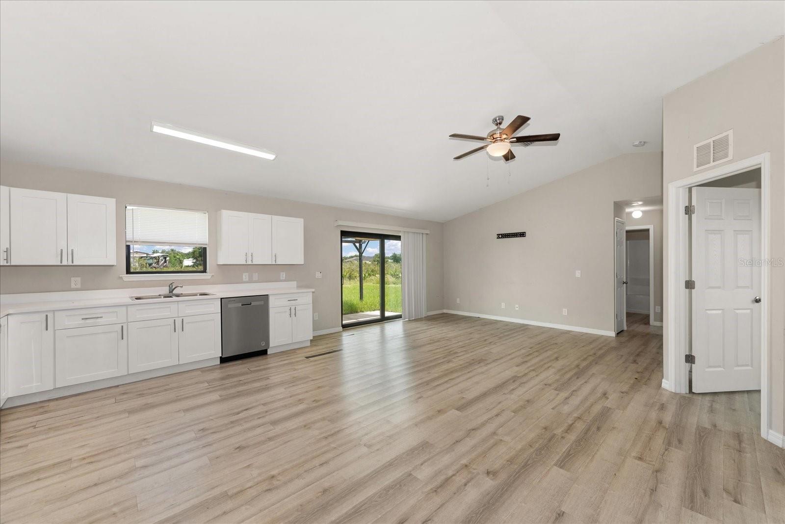 2710 70th, Lehigh Acres, FL 33971