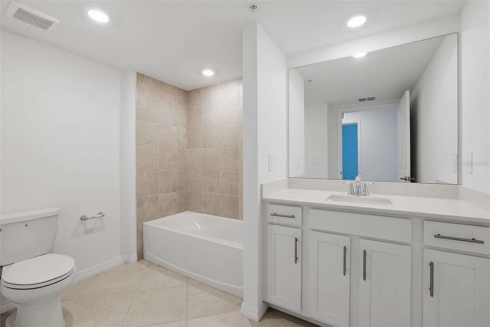 19238 Cherrystone Unit 101, Bradenton, FL 34211