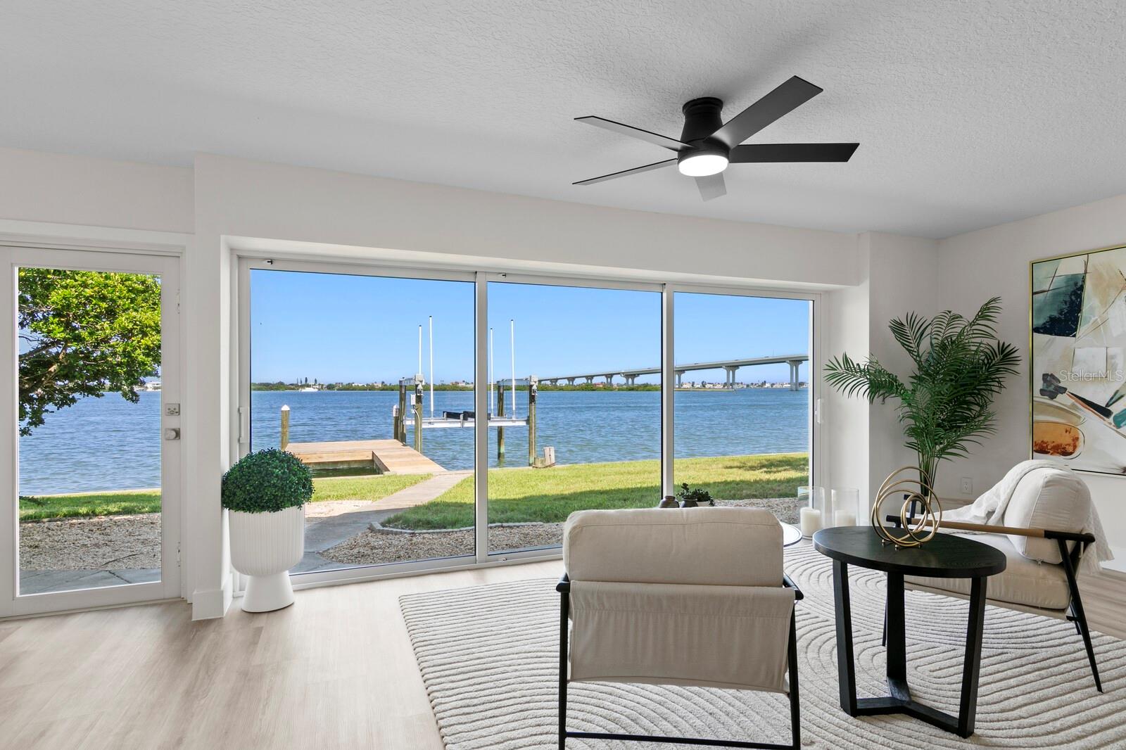 202 Driftwood, Largo, FL 33770