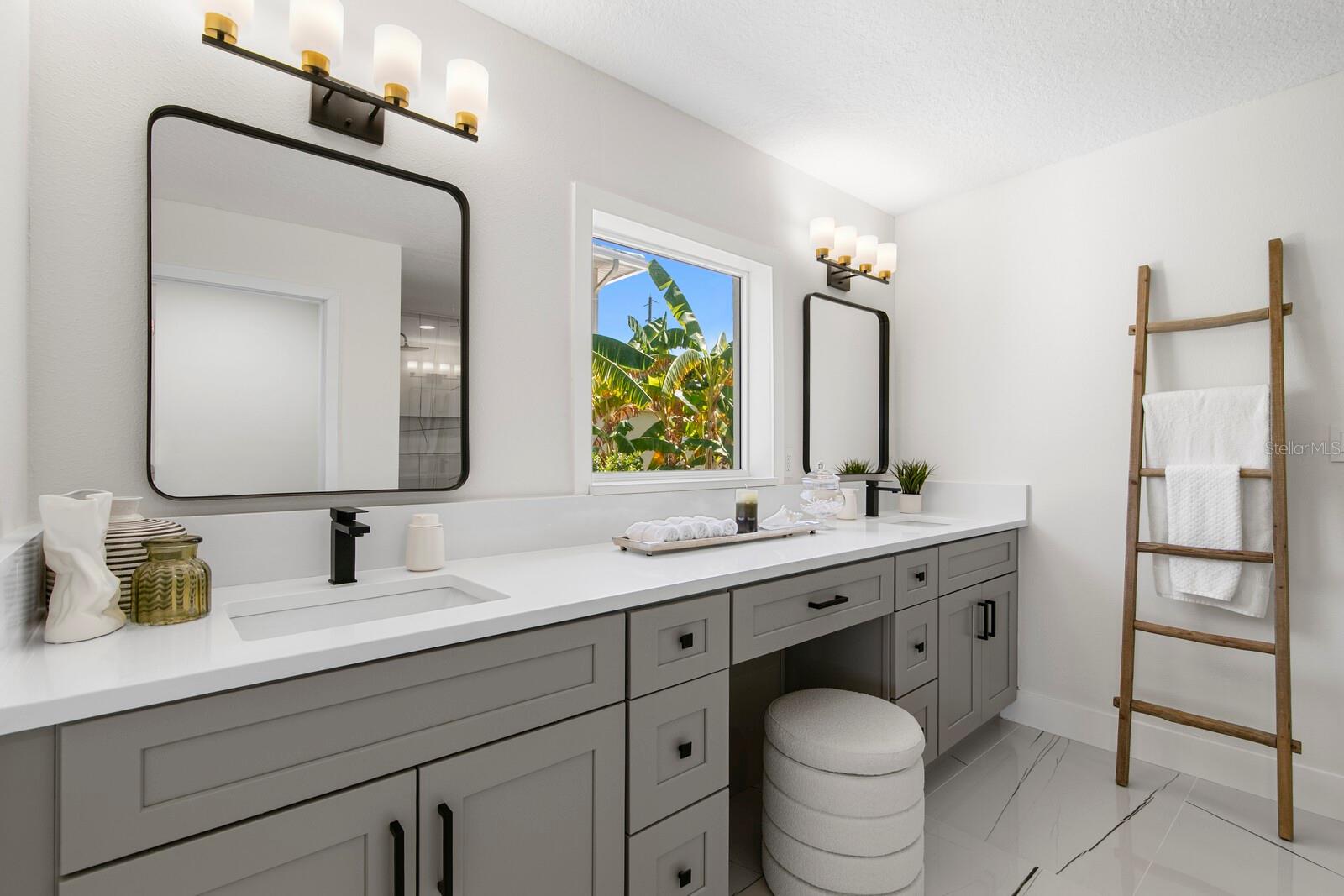 202 Driftwood, Largo, FL 33770