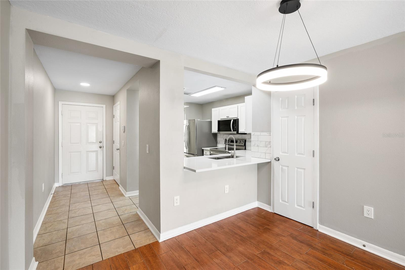 10840 Lake Saint Charles, Riverview, FL 33578