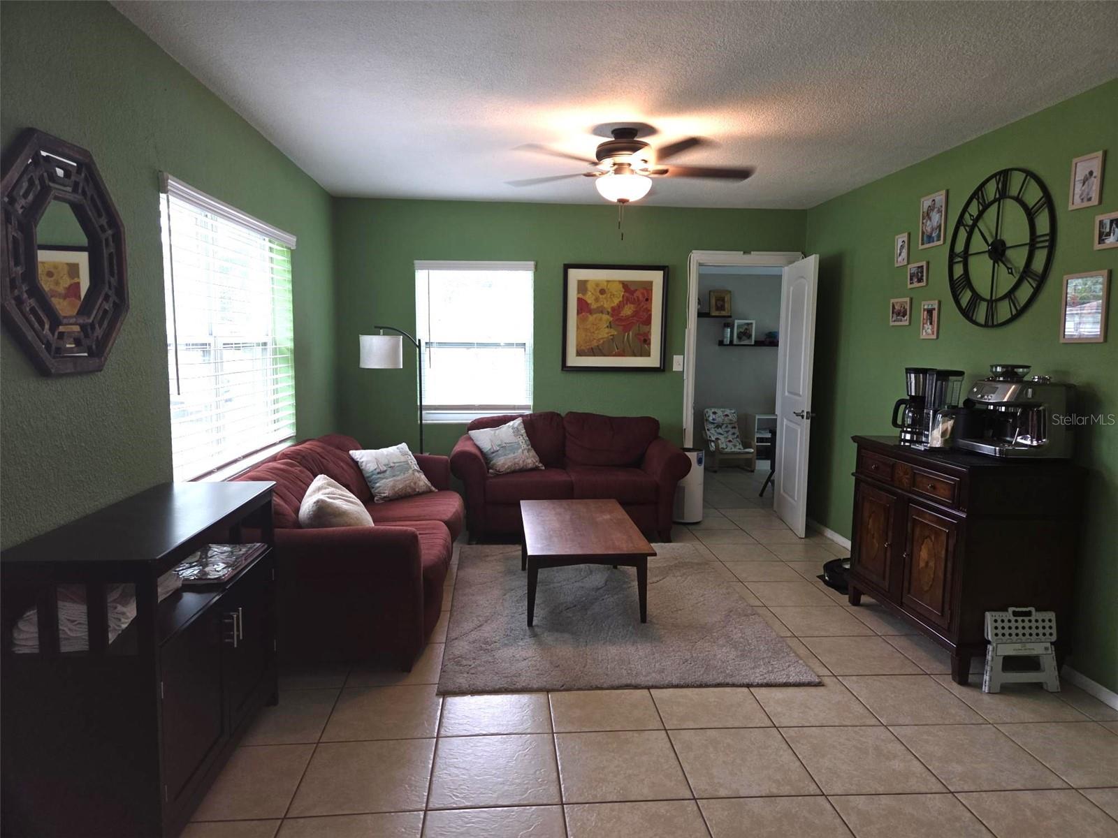 20 Saturn, Clearwater, FL 33755