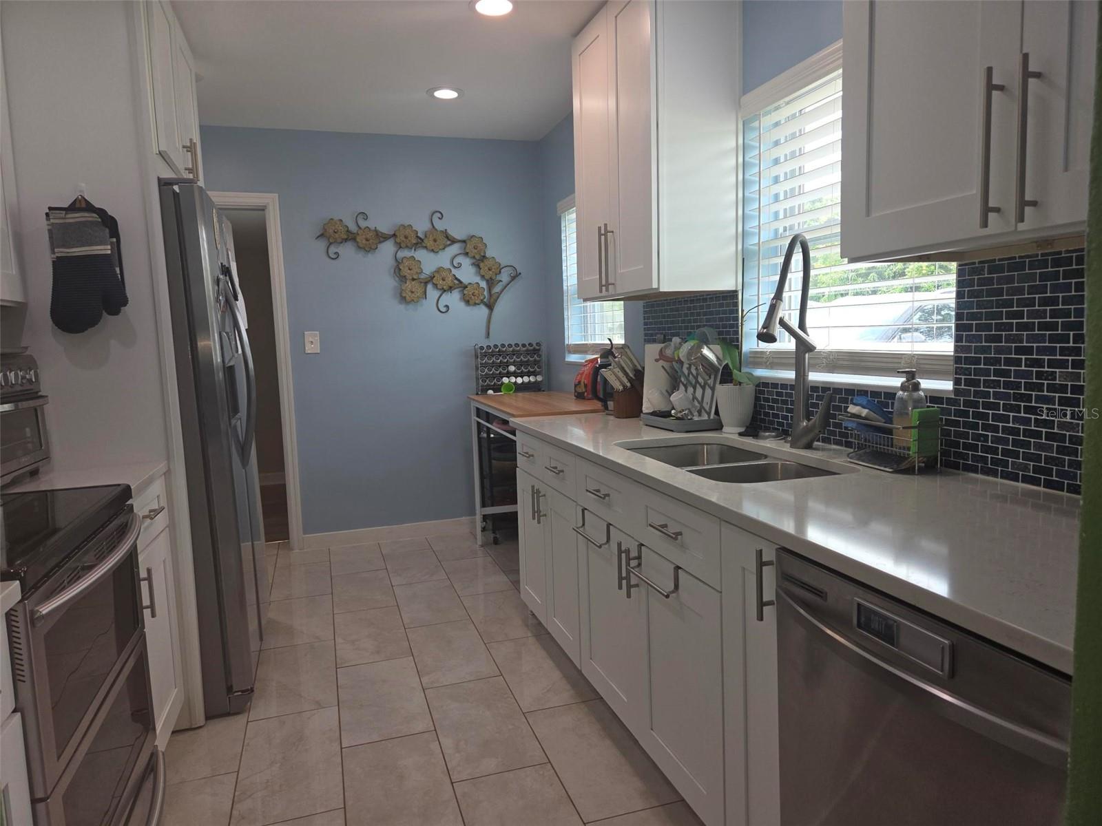 20 Saturn, Clearwater, FL 33755