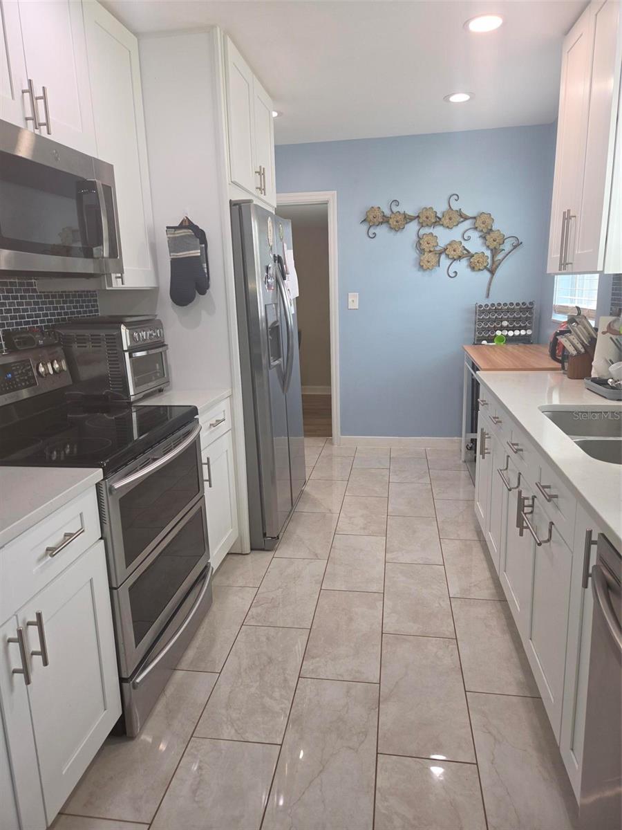 20 Saturn, Clearwater, FL 33755
