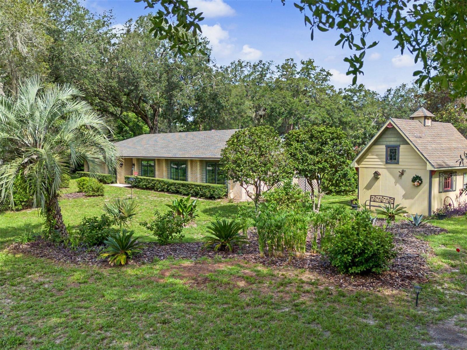 295 28th, Melrose, FL 32666