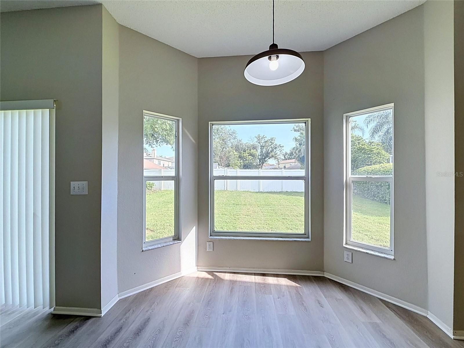 27402 Coral Springs, Wesley Chapel, FL 33544