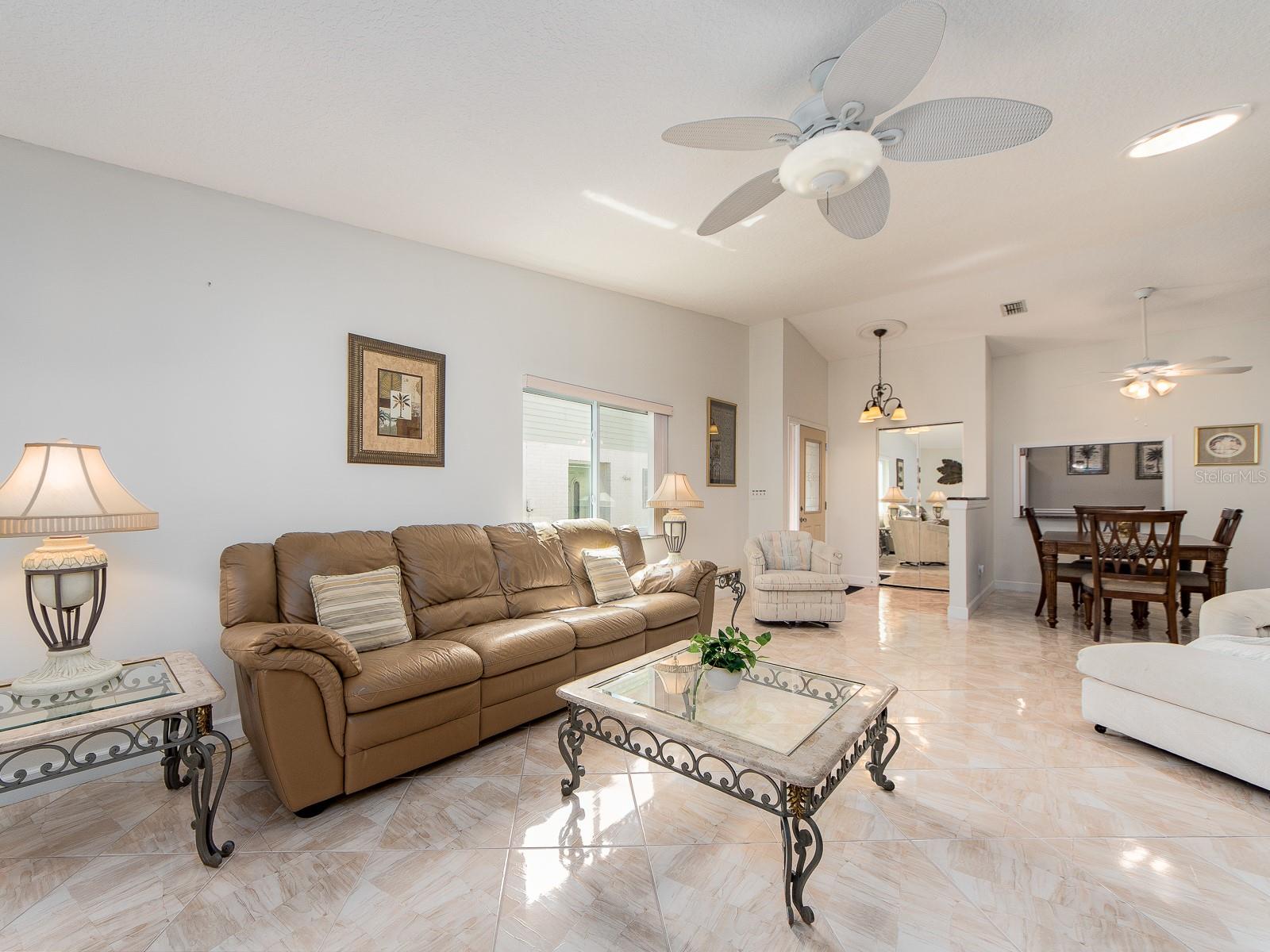 3253 Mcmath, Palm Harbor, FL 34684