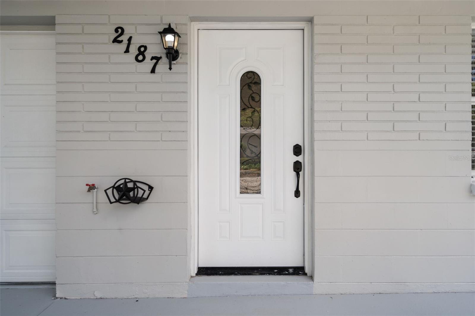 2187 Dixie Garden, Holiday, FL 34690