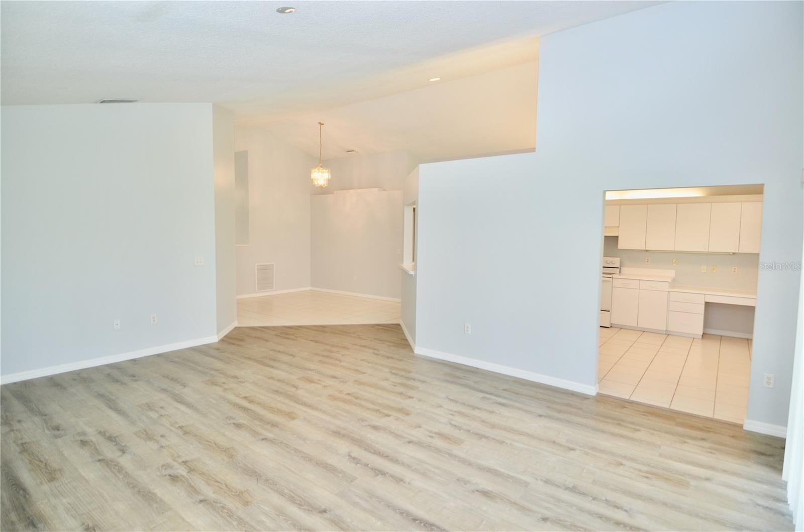 419 25th, Ellenton, FL 34222