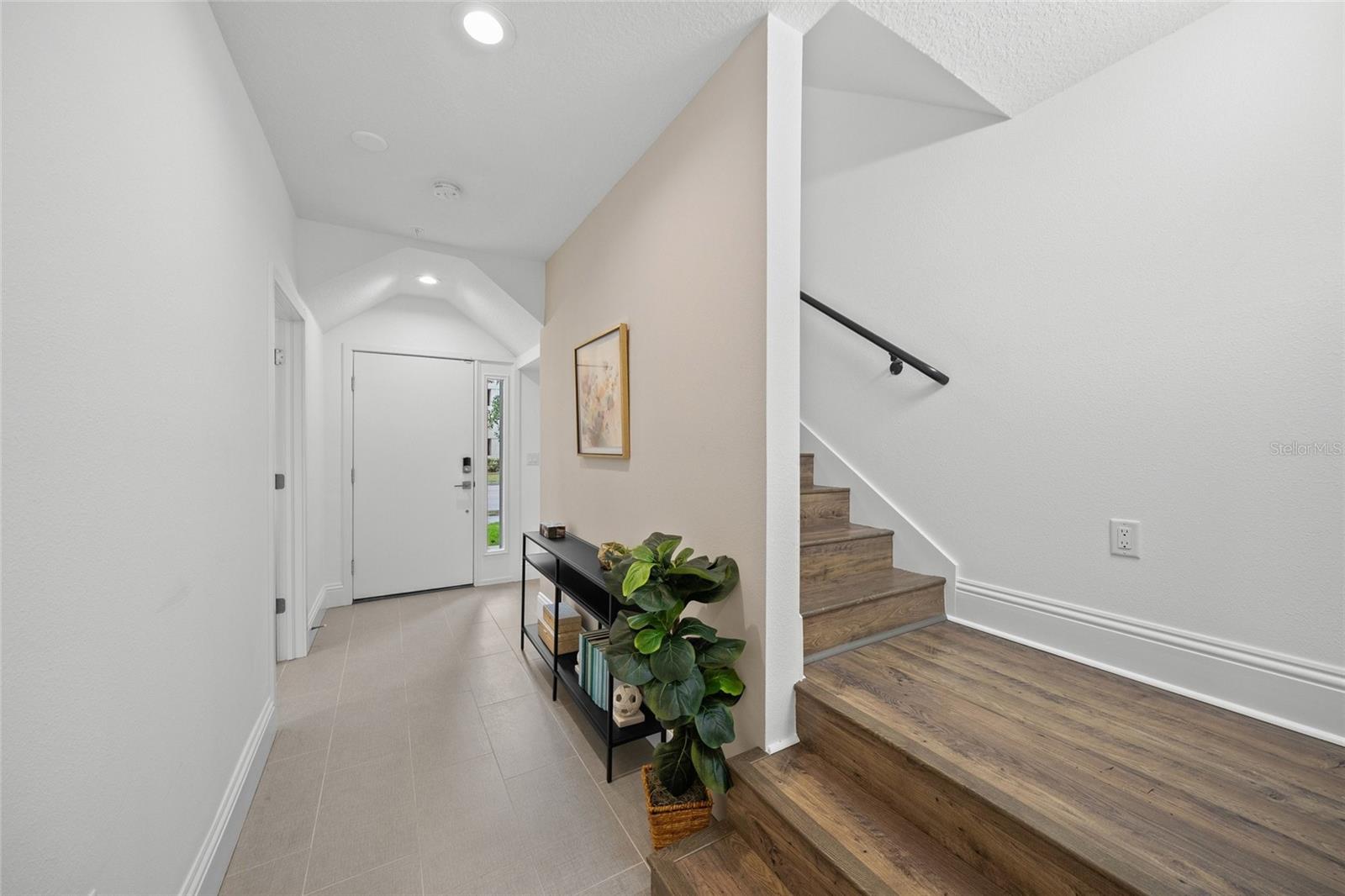 72 School, Sarasota, FL 34237