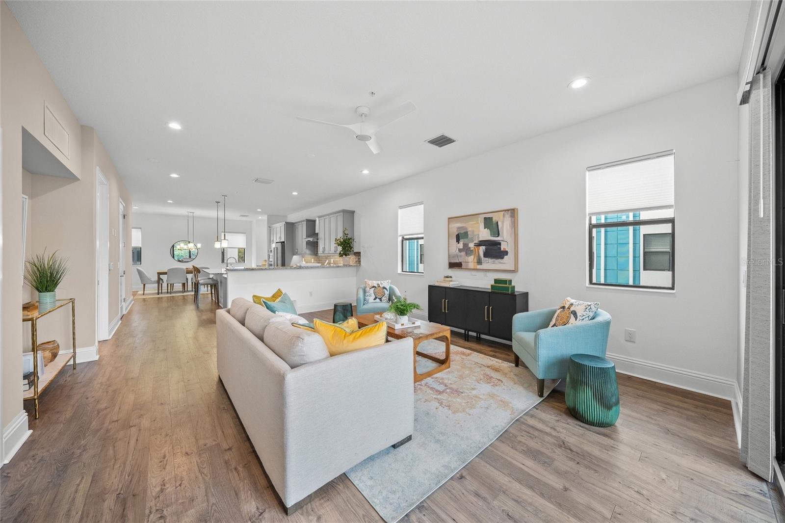 72 School, Sarasota, FL 34237