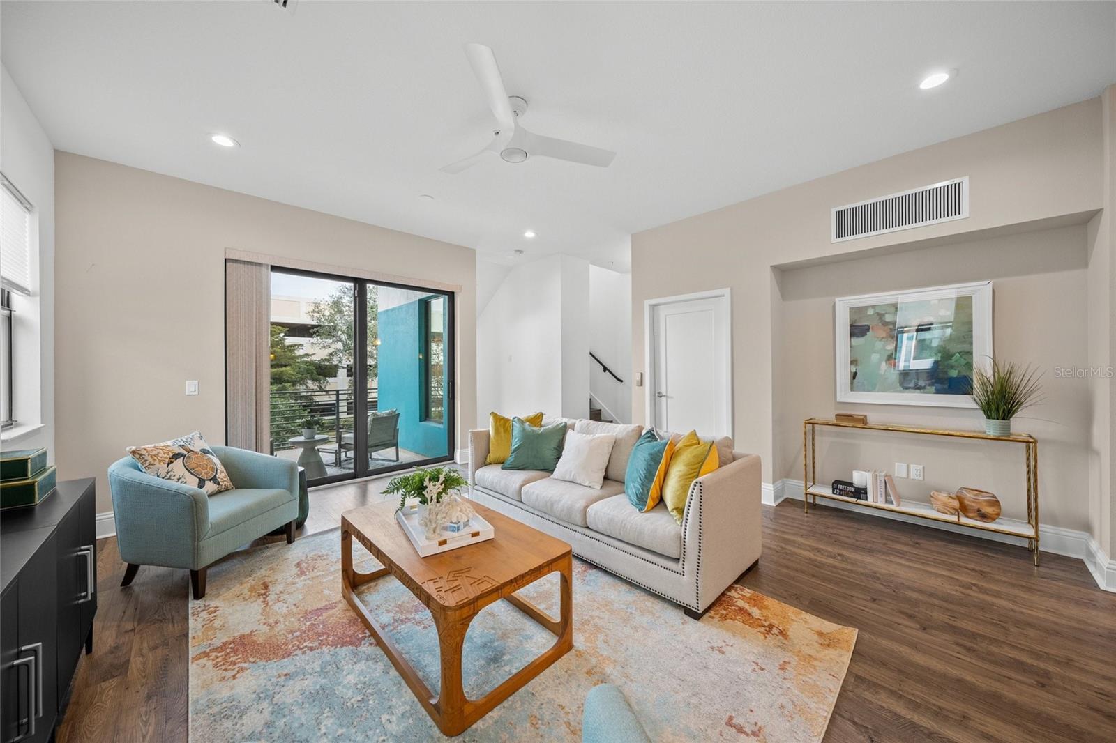 72 School, Sarasota, FL 34237