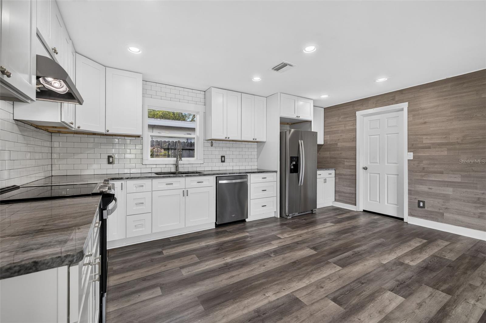 2175 43rd, St Petersburg, FL 33714