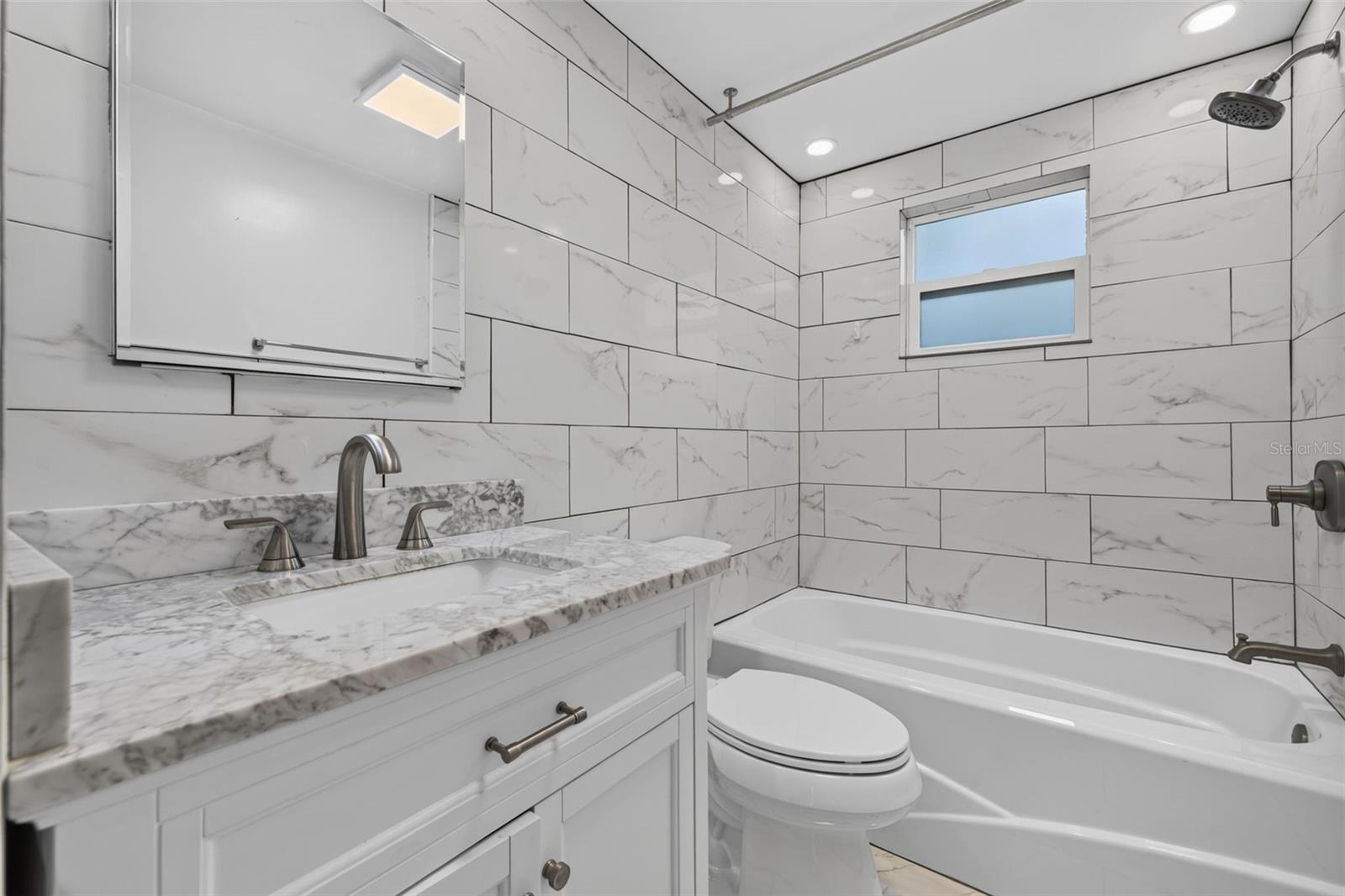 2175 43rd, St Petersburg, FL 33714