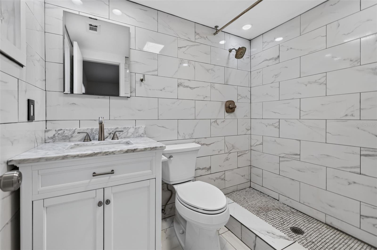 2175 43rd, St Petersburg, FL 33714