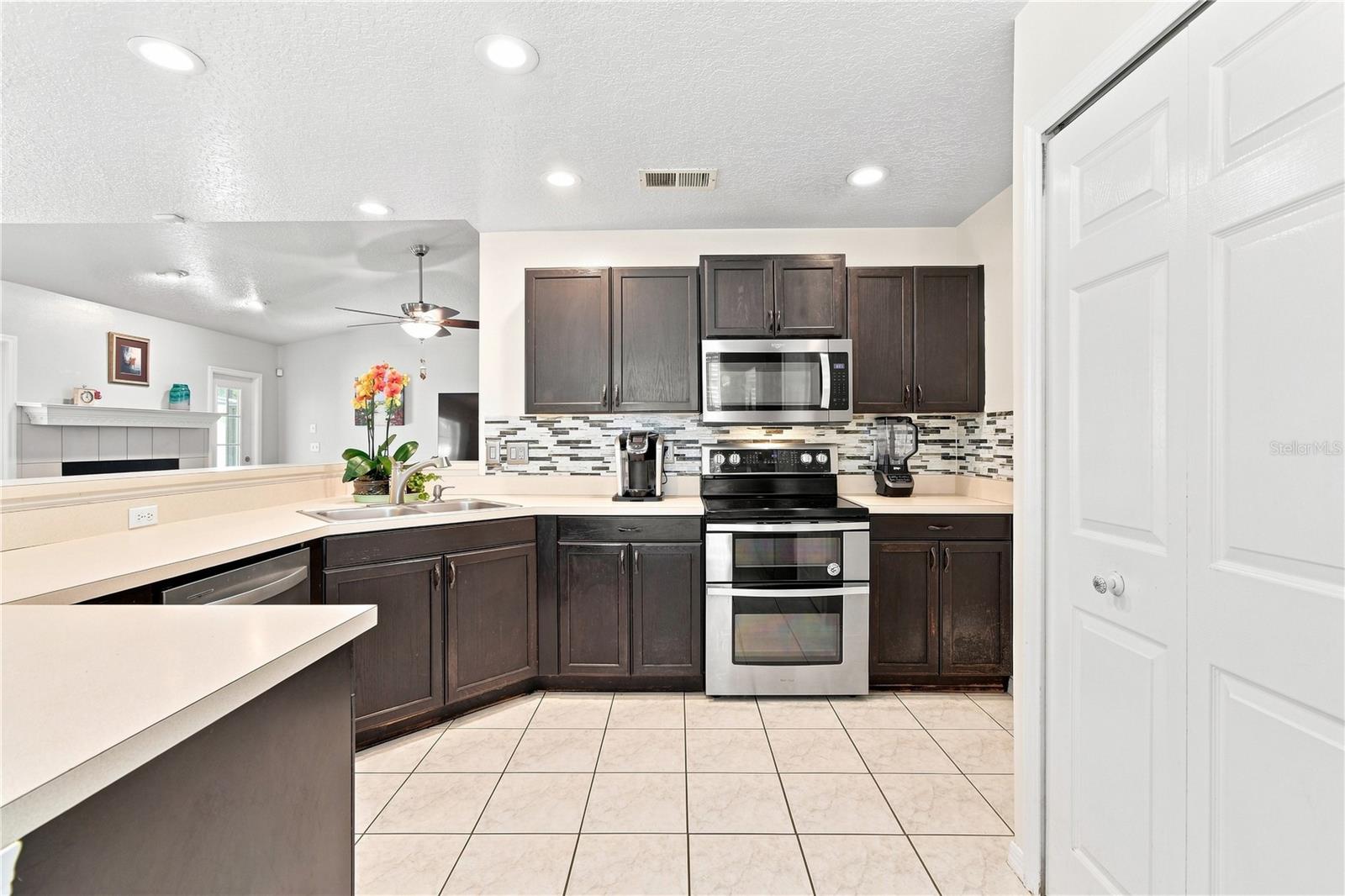 1009 Spring Loop, Winter Garden, FL 34787