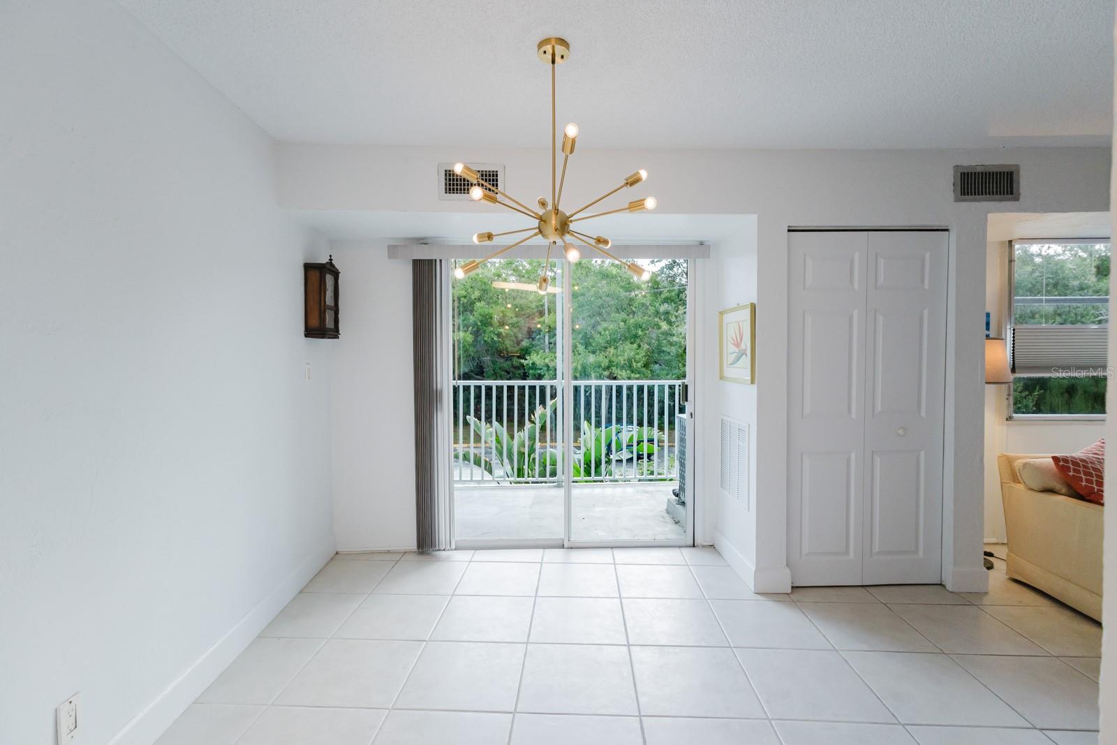 3315 58th Unit 222, St Petersburg, FL 33712