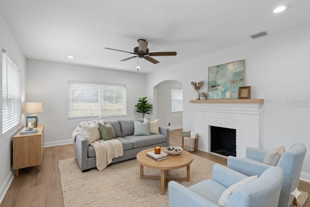 2861 17th, St Petersburg, FL 33713