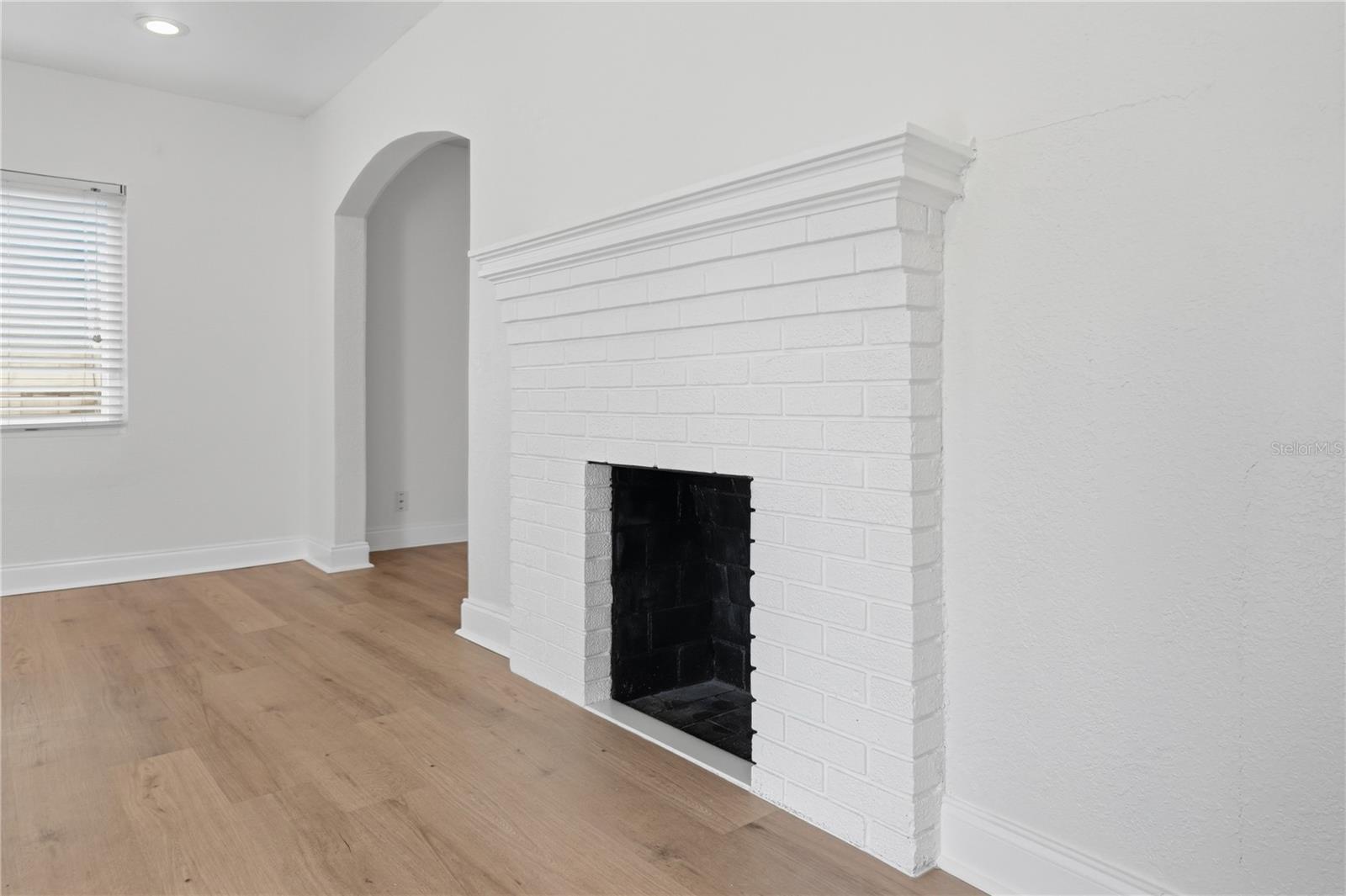 2861 17th, St Petersburg, FL 33713