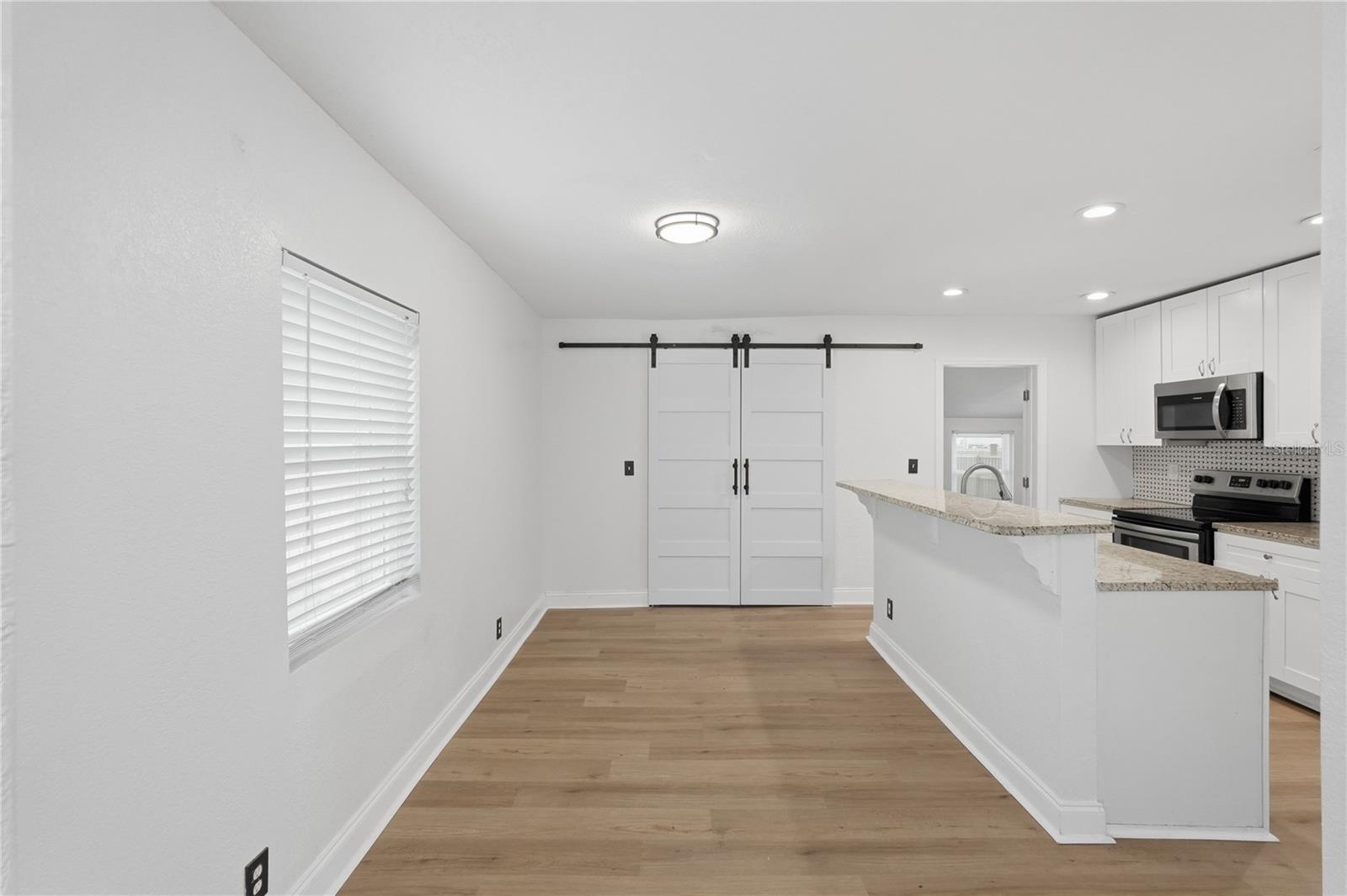 2861 17th, St Petersburg, FL 33713