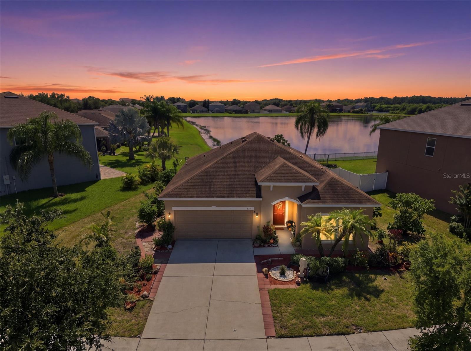 803 Parker Den, Ruskin, FL 33570