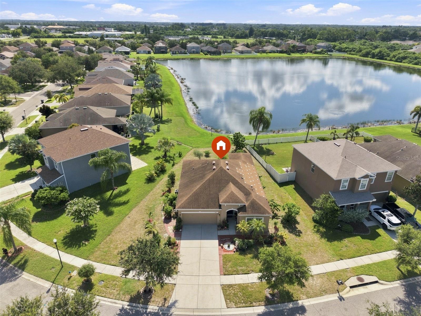803 Parker Den, Ruskin, FL 33570