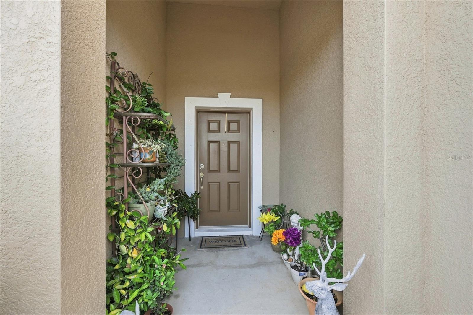 803 Parker Den, Ruskin, FL 33570