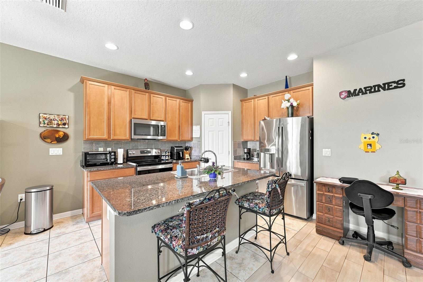 803 Parker Den, Ruskin, FL 33570