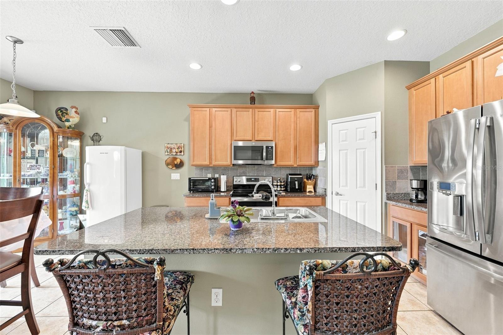 803 Parker Den, Ruskin, FL 33570