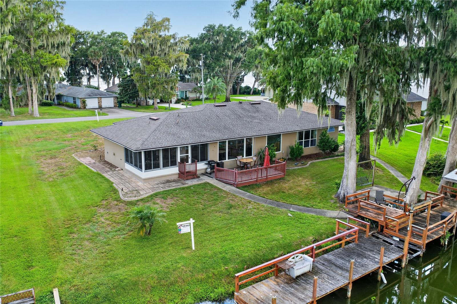 235 Temple, Eustis, FL 32726