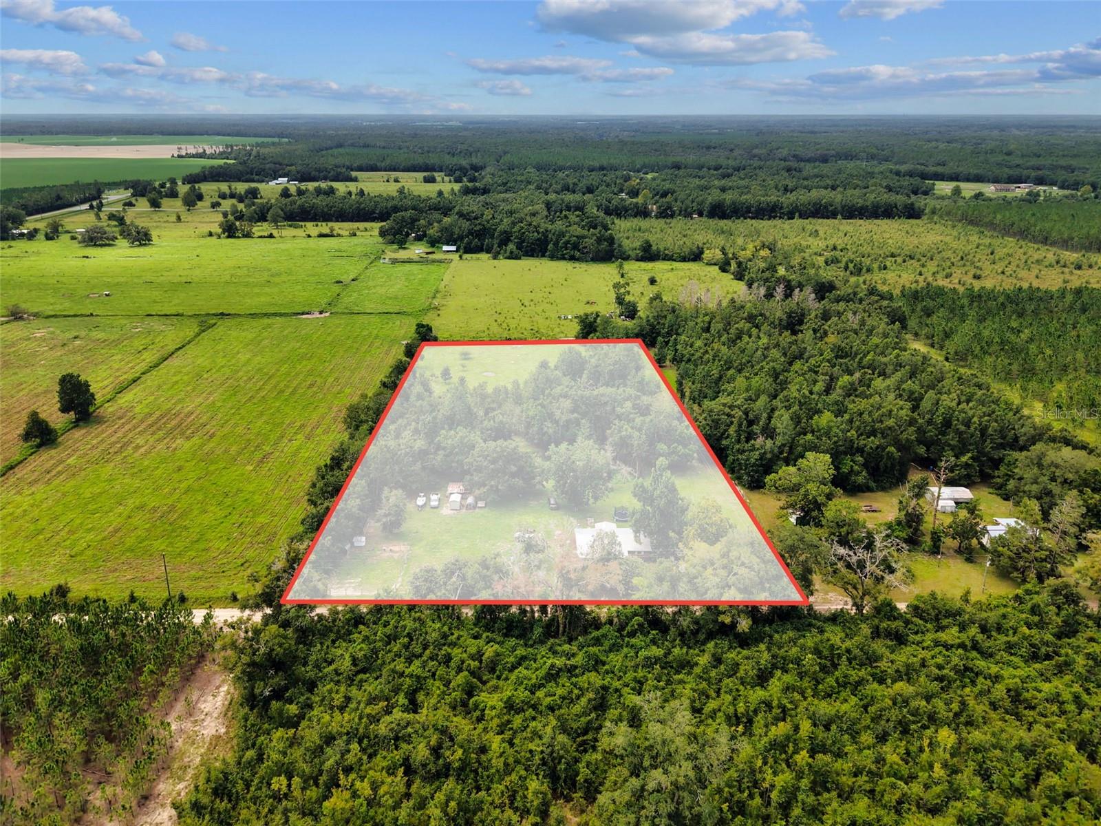 15518 192nd, O'brien, FL 32071