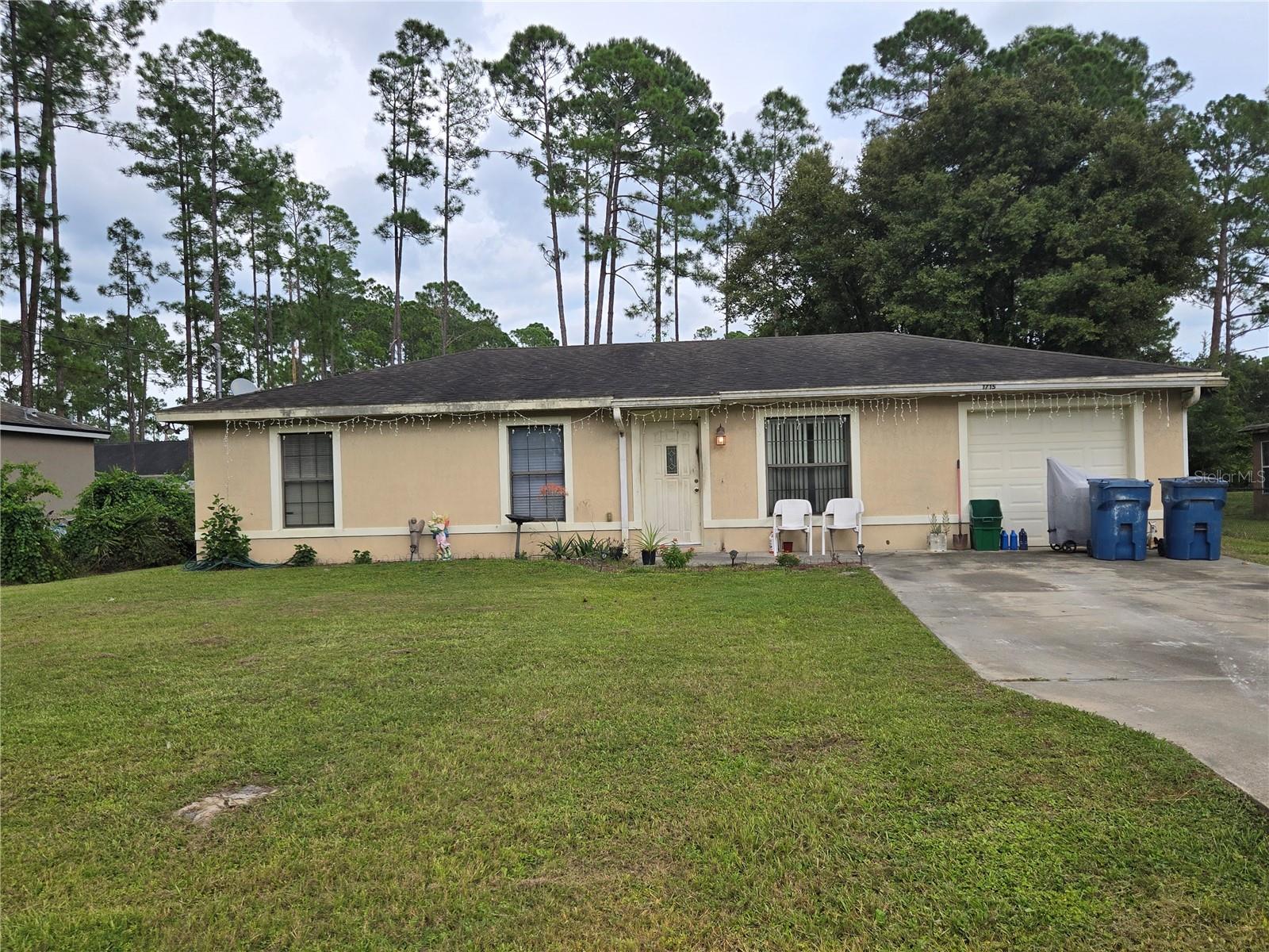 1715 9th, Deland, FL 32724