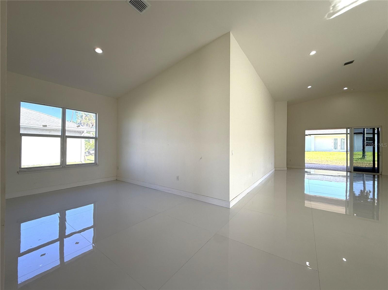 16443 Hillsborough, Port Charlotte, FL 33954