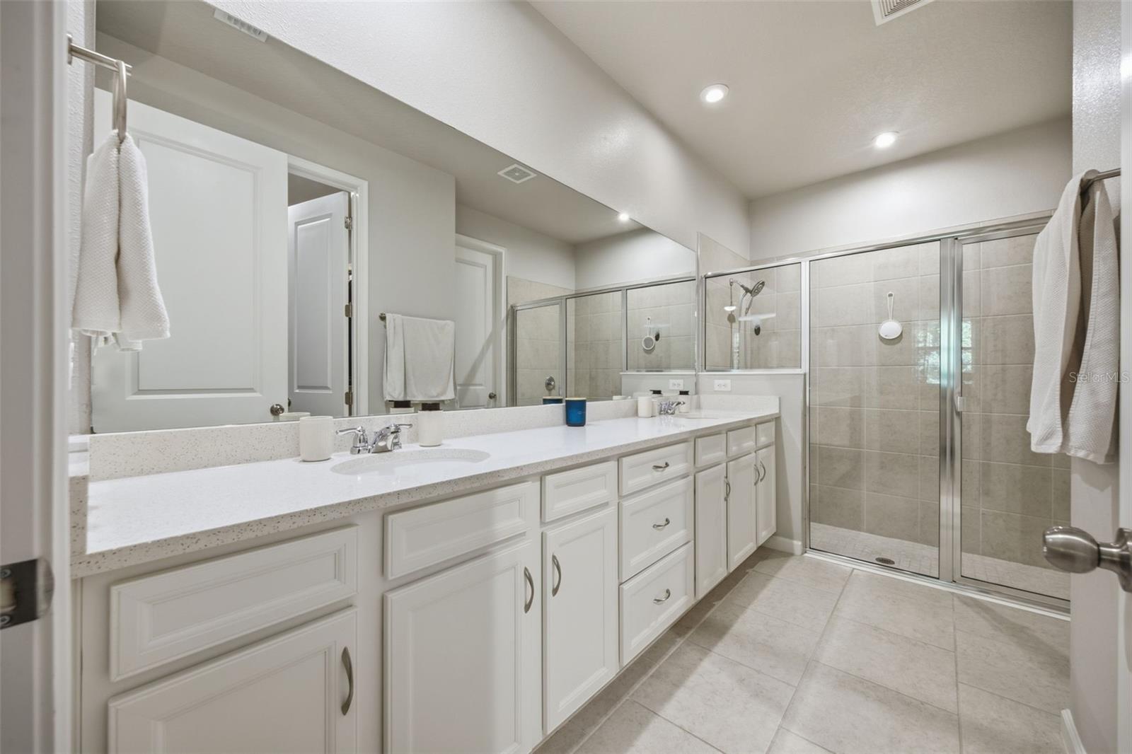 5636 Silverbridge, Bradenton, FL 34211