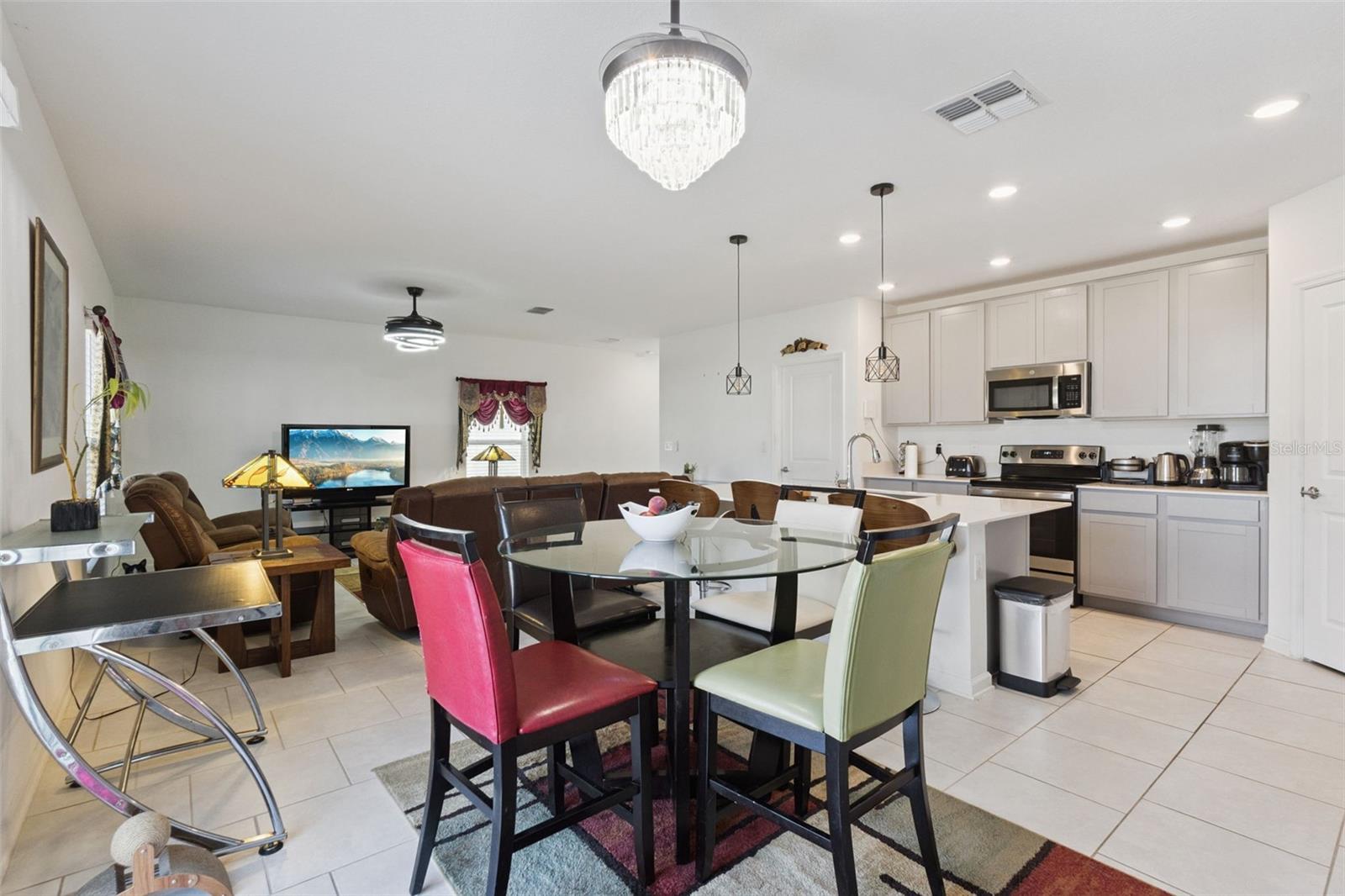 356 Loch, Davenport, FL 33837