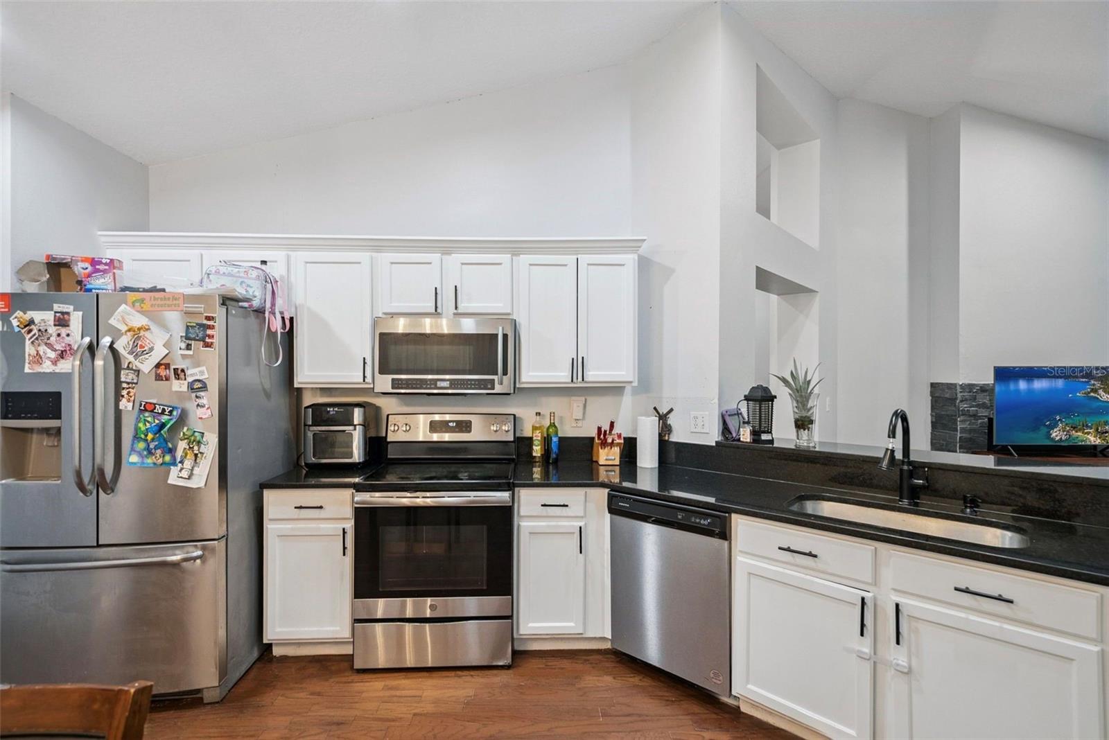 806 Oak Forest, Deland, FL 32724