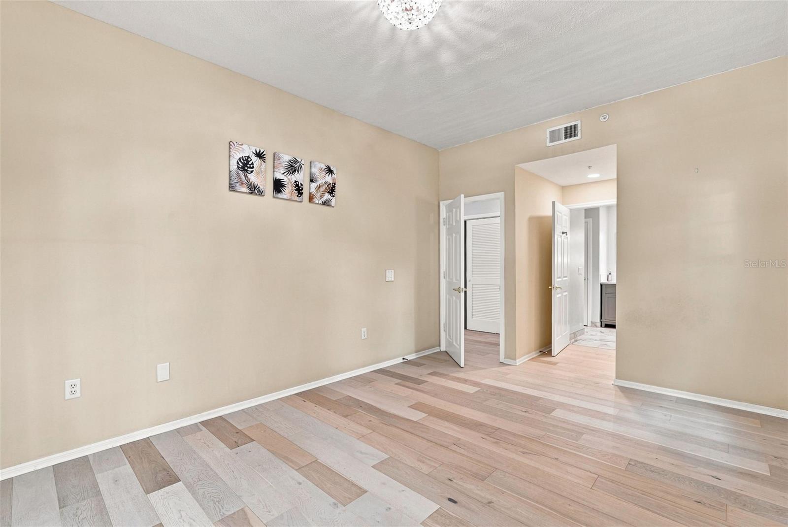 4264 Central Sarasota Unit 117, Sarasota, FL 34238