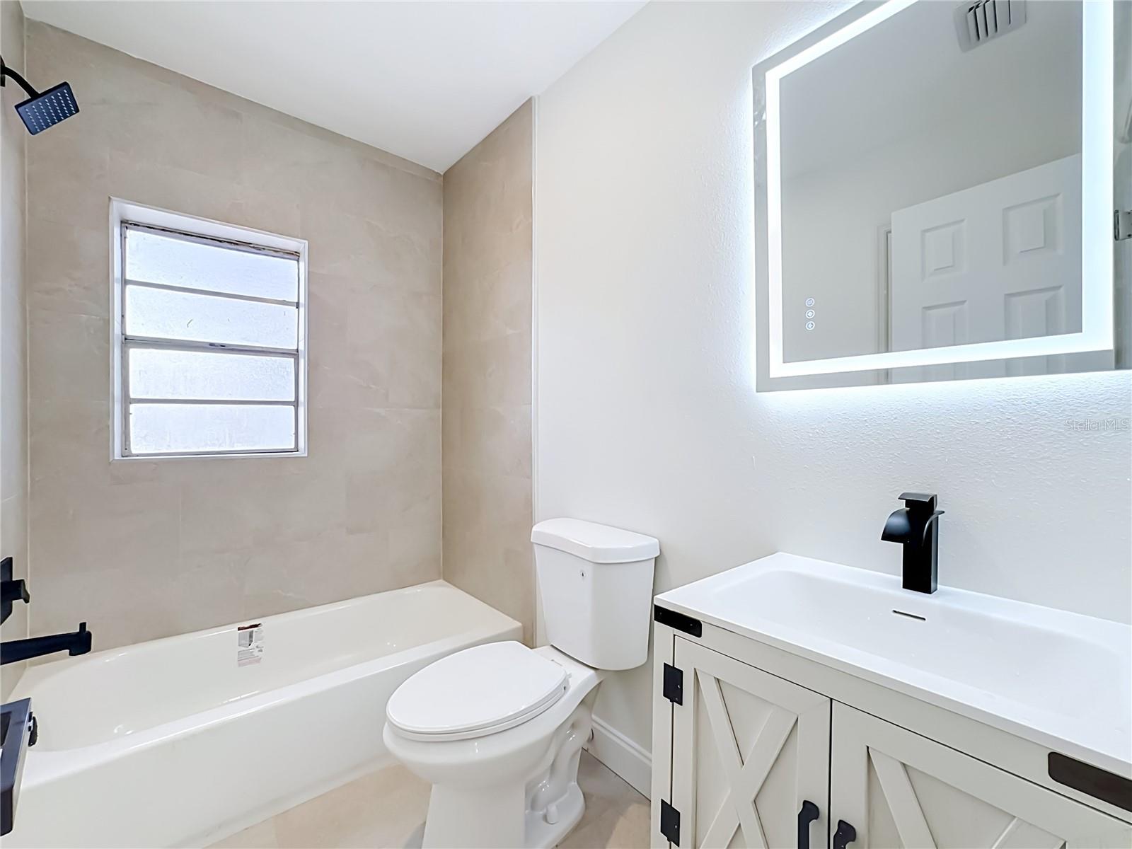 220 29th, Palmetto, FL 34221