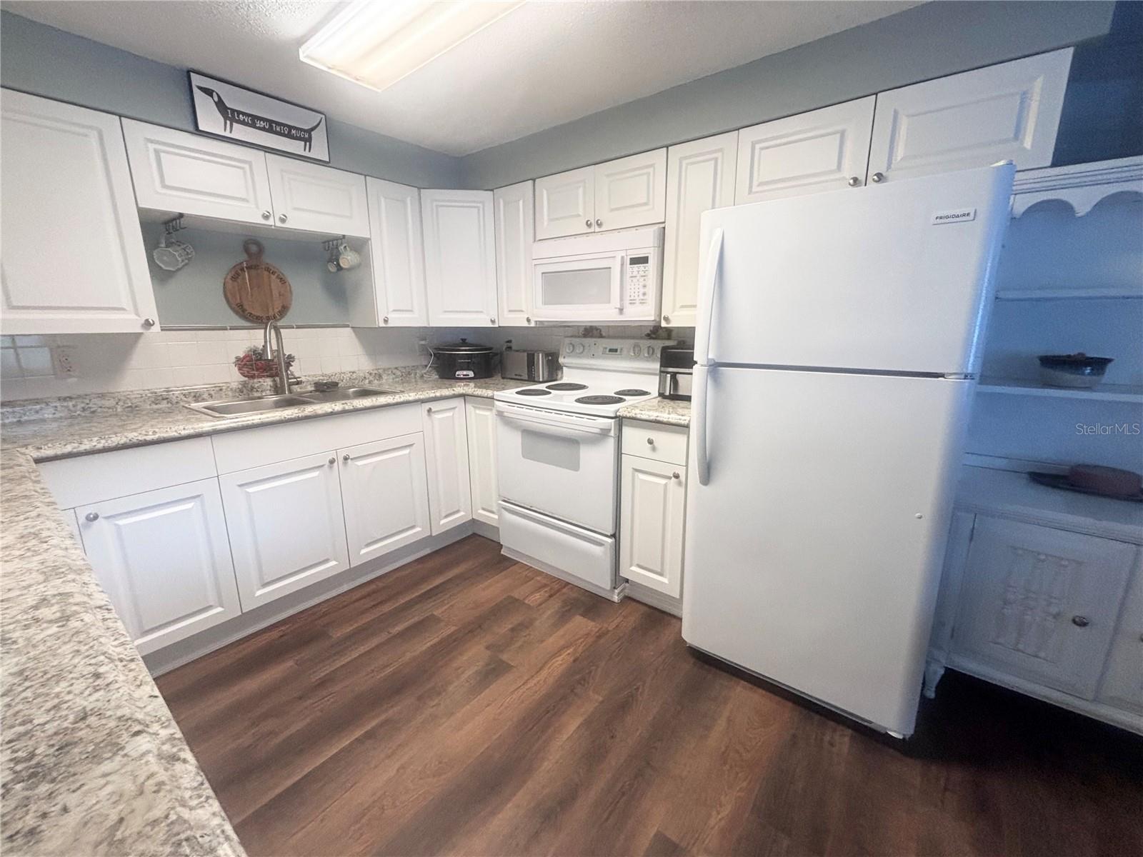 4824 8th, Zephyrhills, FL 33542