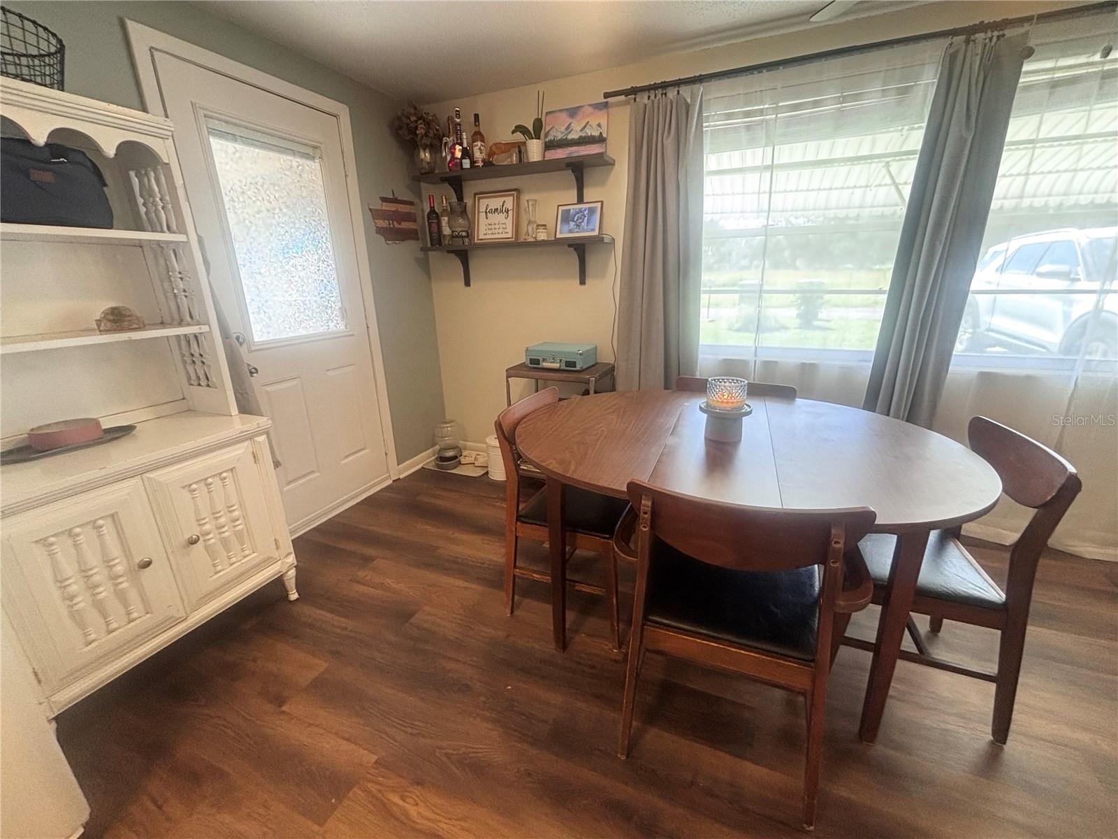 4824 8th, Zephyrhills, FL 33542